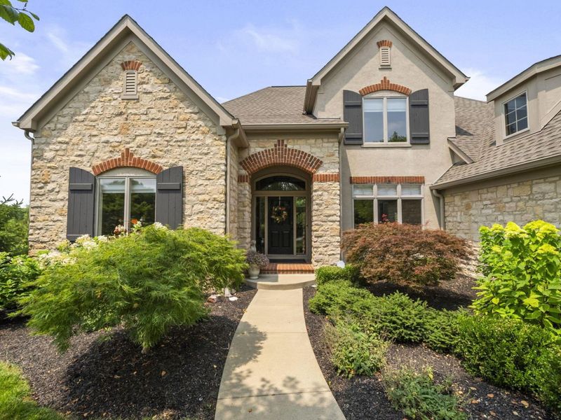 9889 Morris Drive , Dublin, OH 43017 Photo 3