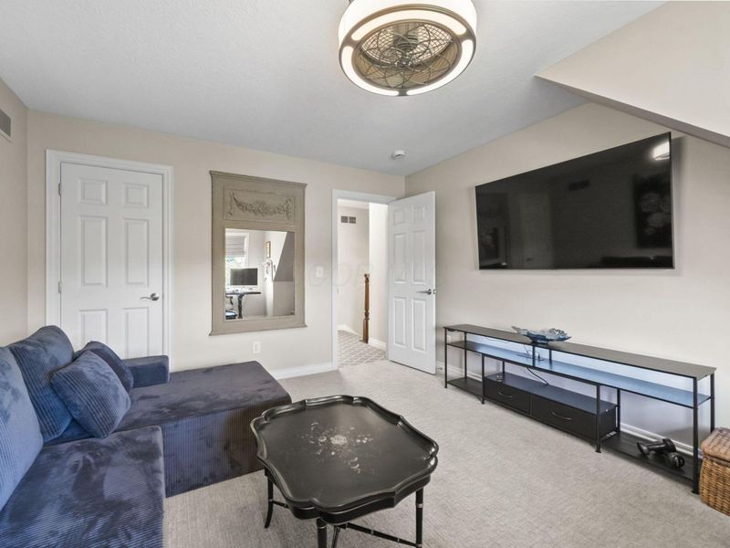 9889 Morris Drive , Dublin, OH 43017 Photo 66