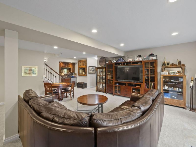 9889 Morris Drive , Dublin, OH 43017 Photo 72