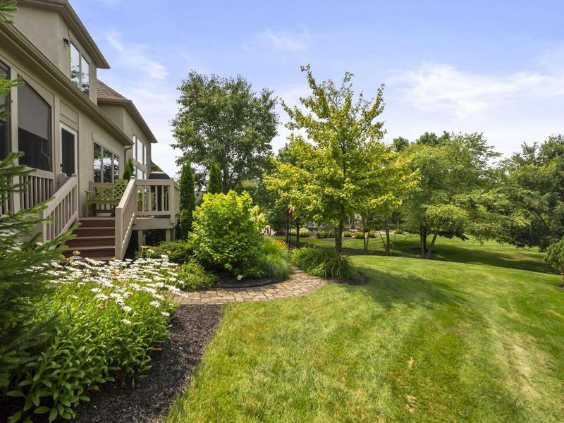 9889 Morris Drive , Dublin, OH 43017 Photo 85