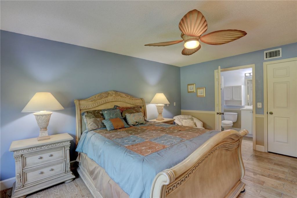 9635 Riverside Drive, Unit 2, Sebastian, FL 32958 Photo