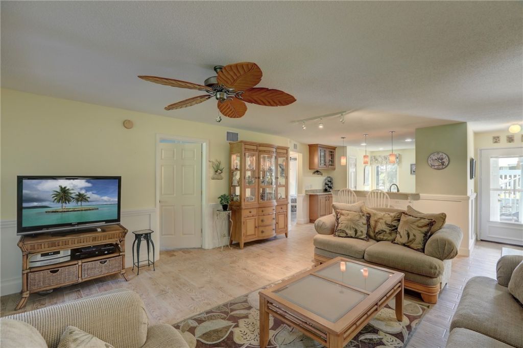 9635 Riverside Drive, Unit 2, Sebastian, FL 32958 Photo