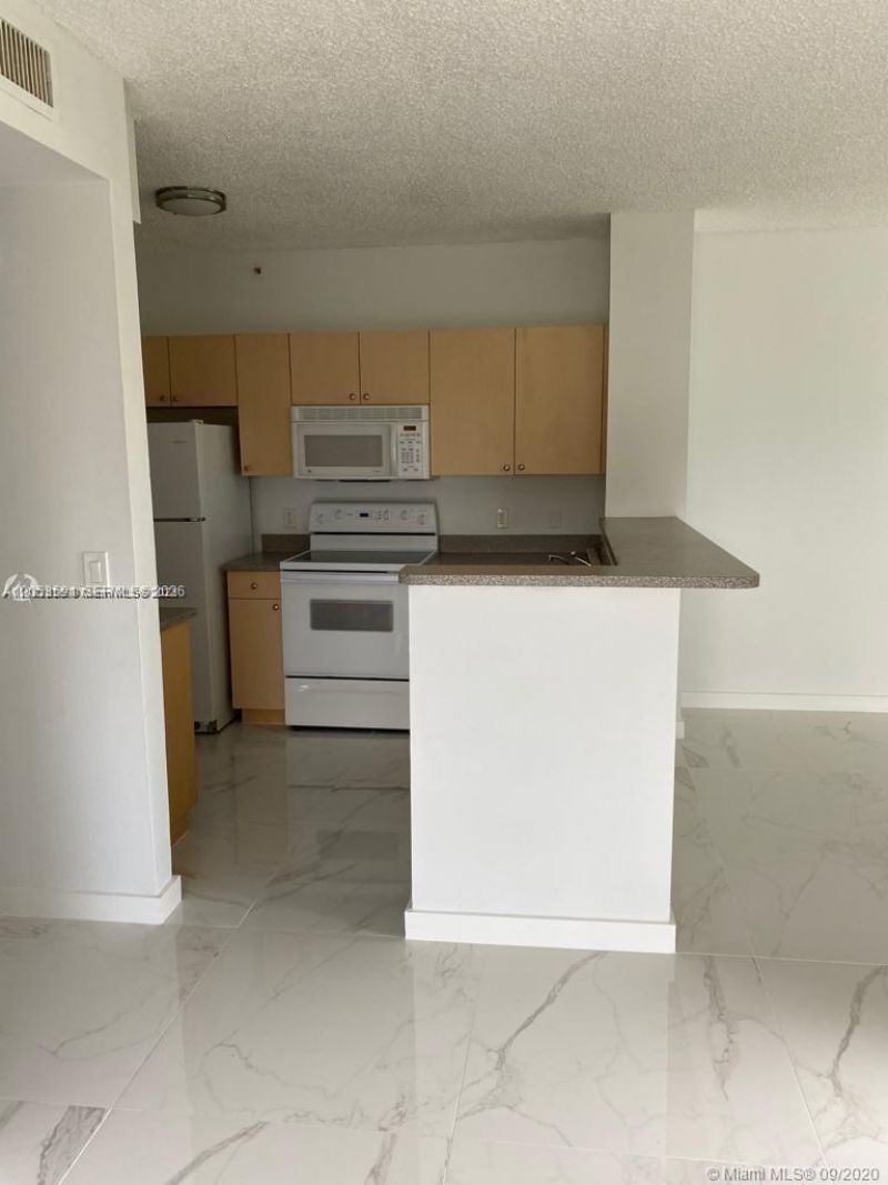 7980 N Nob Hill Rd , Unit 102, Tamarac, FL 33321 Photo
