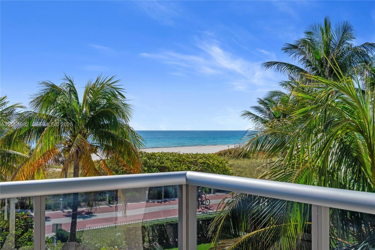 5875 Collins Ave, Unit 401, Miami Beach, FL 33140 Photo