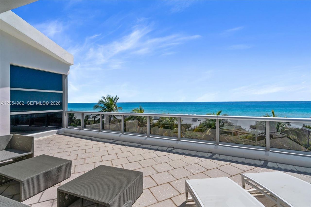 5875 Collins Ave, Unit 401, Miami Beach, FL 33140 Photo