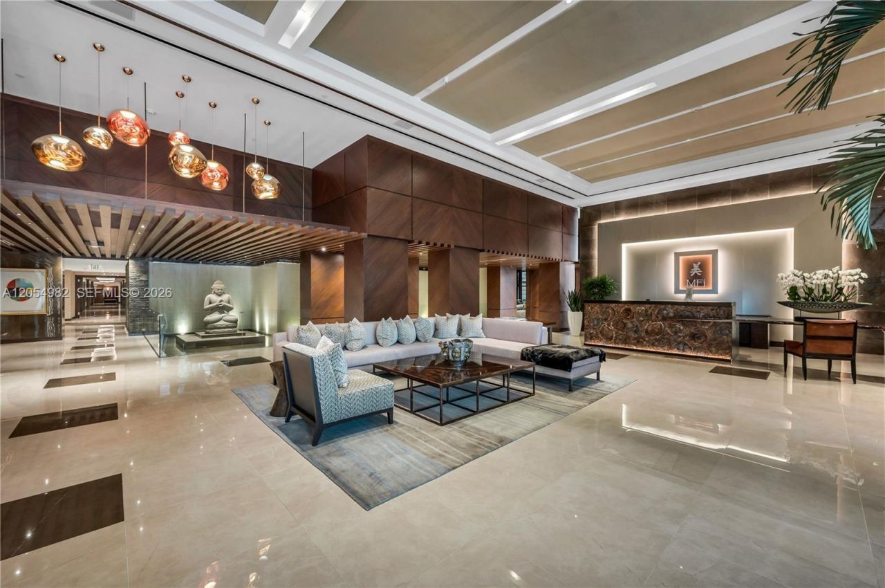 5875 Collins Ave, Unit 401, Miami Beach, FL 33140 Photo