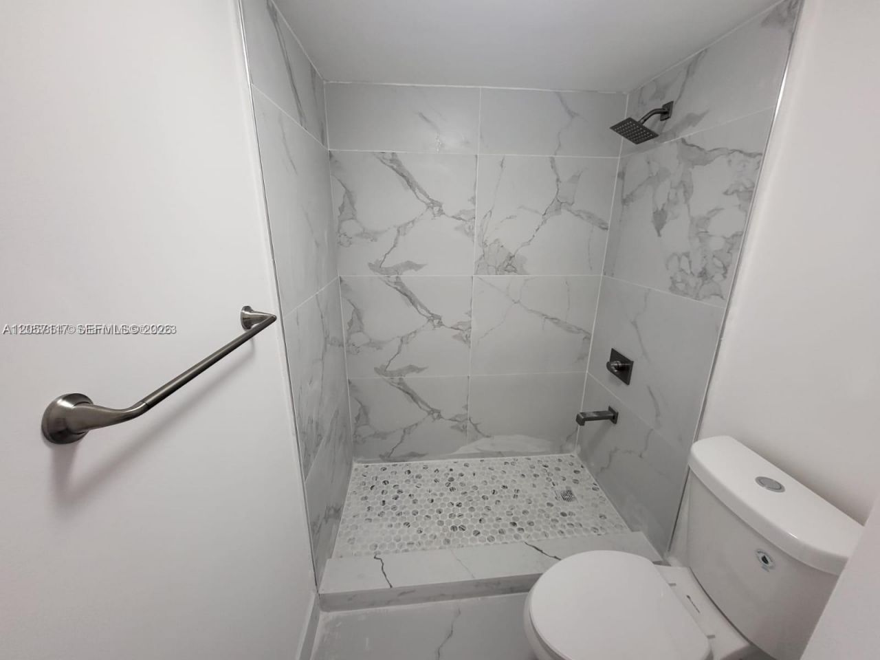 8670 SW 212th St, Unit 306, Cutler Bay, FL 33189 Photo