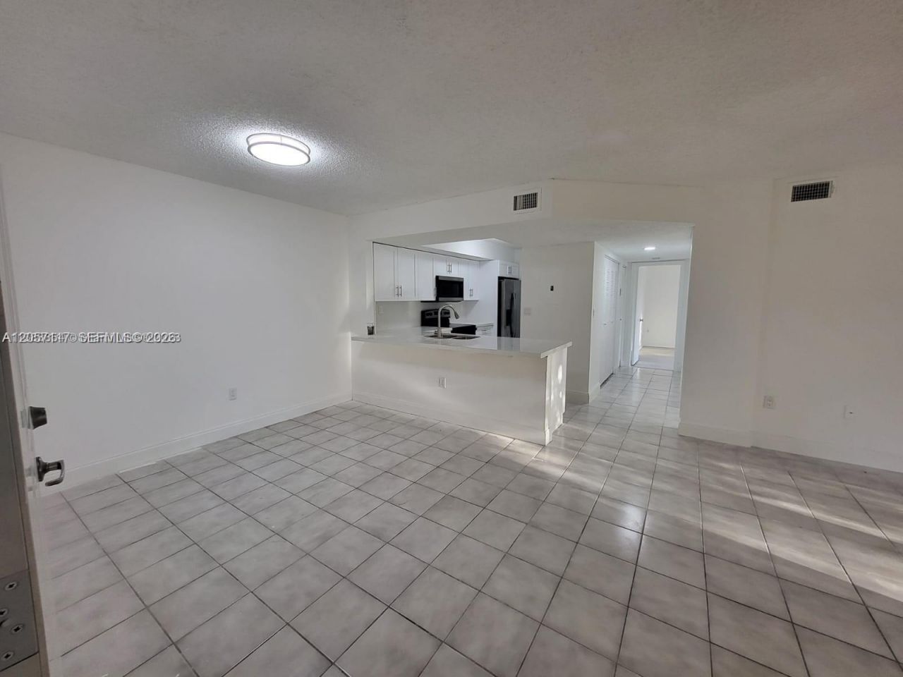 8670 SW 212th St, Unit 306, Cutler Bay, FL 33189 Photo
