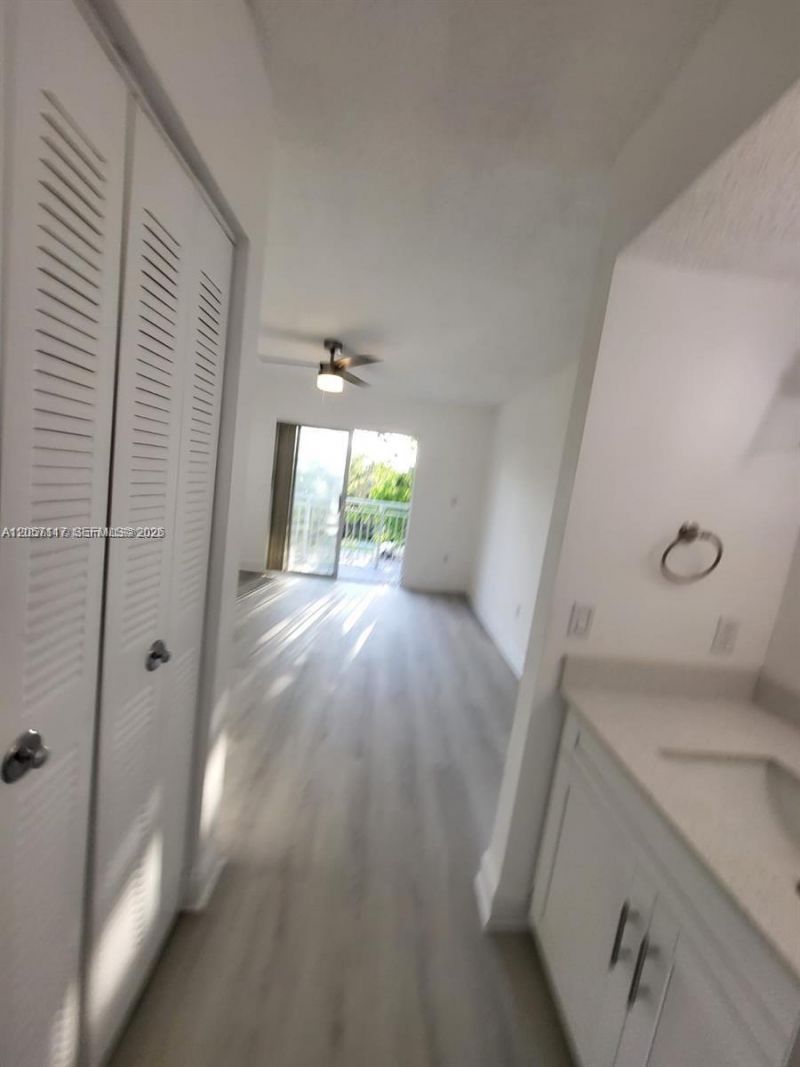 8670 SW 212th St, Unit 306, Cutler Bay, FL 33189 Photo