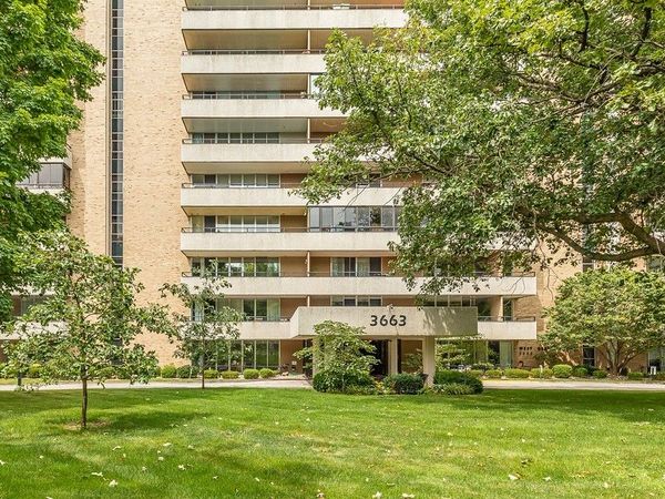 3663 Grand Avenue, Unit 107, Des Moines, IA 50312