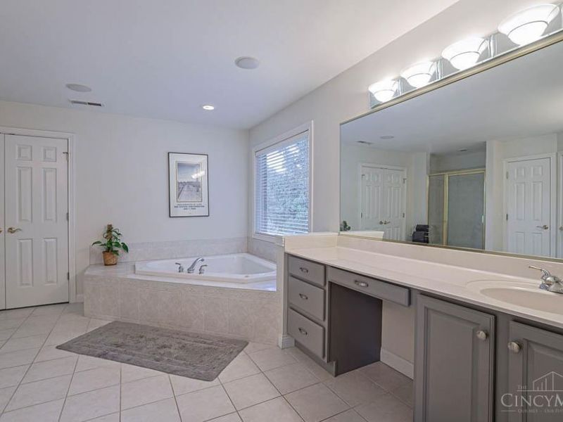 7859 Keller Road, Sycamore Township, OH 45243 Photo 27