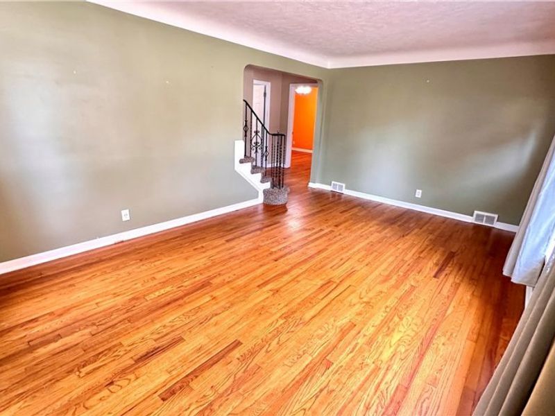 627 Trebisky Road, South Euclid, OH 44143 Photo 11