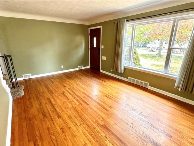 627 Trebisky Road , South Euclid, OH 44143 Photo 12