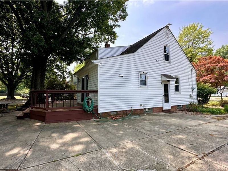 627 Trebisky Road, South Euclid, OH 44143 Photo 3