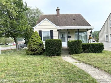 28417 Barton Street , Garden City, MI 48135