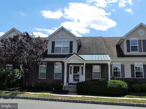 2124 HANFORD WAY, PENNSBURG, PA 18073