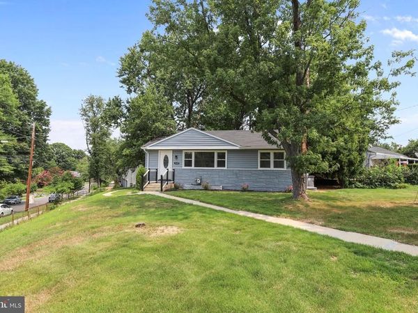 1000 MAPLE AVENUE, ROCKVILLE, MD 20851