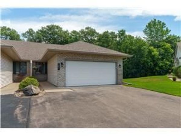 5851 Oxboro Avenue N, Stillwater, MN 55082
