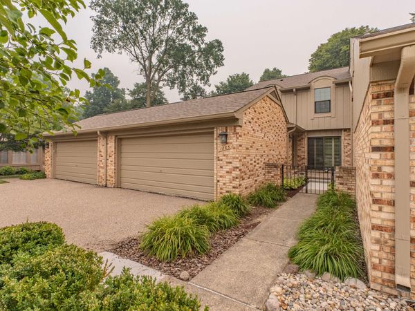 1885 Christy Court, Rochester, MI 48309