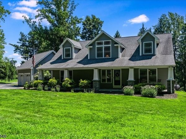 400 Stanhope Rd, Sparta, NJ 07871