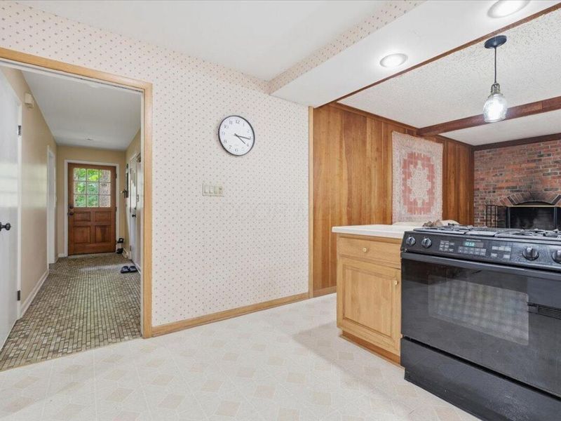 101 Rand Drive, Gambier, OH 43022 Photo 18