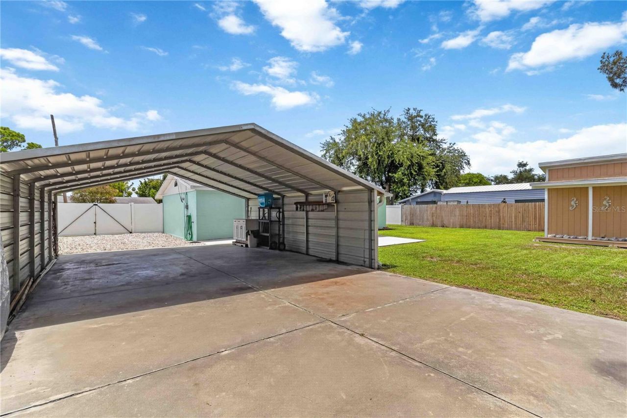 4620 3rd Avenue W, Palmetto, FL 34221 Photo