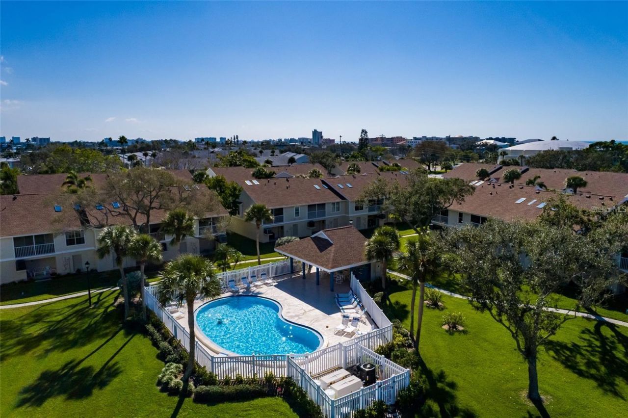 12223 Sun Vista Court E, Treasure Island, FL 33706 Photo