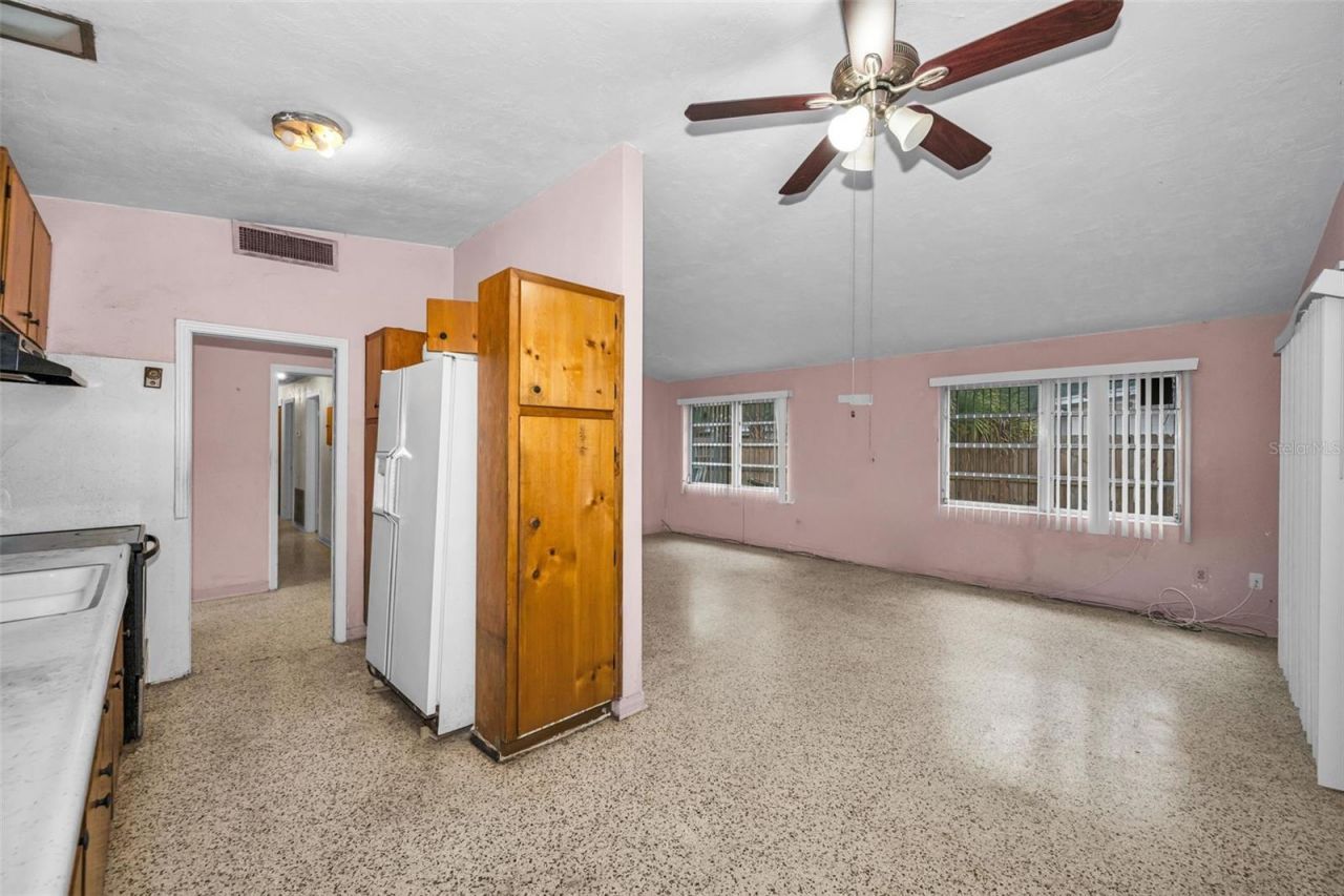 509 Broxburn Avenue , Tampa, FL 33617 Photo