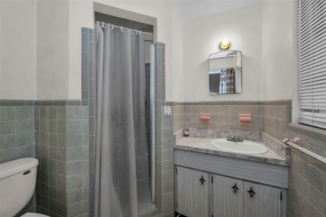 509 Broxburn Avenue , Tampa, FL 33617 Photo