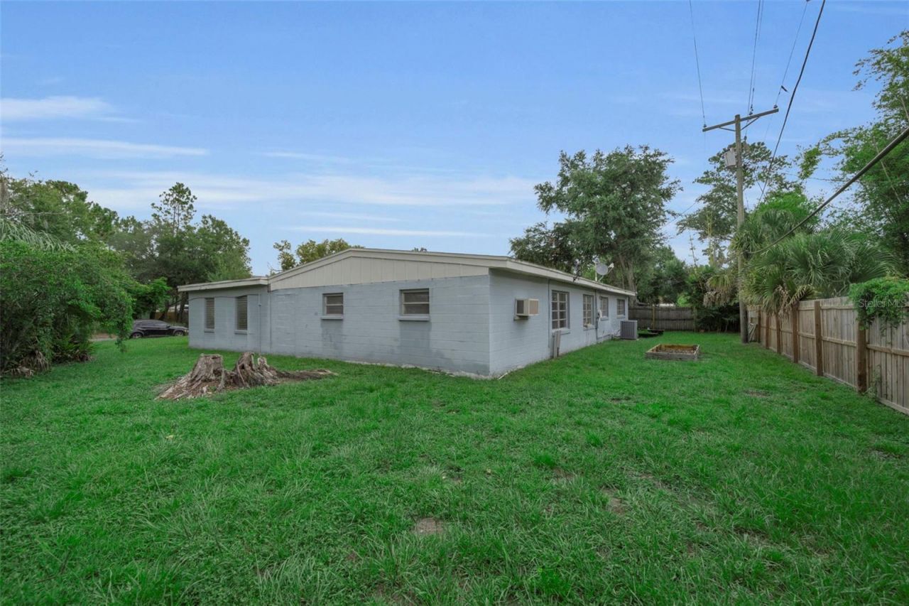 509 Broxburn Avenue , Tampa, FL 33617 Photo