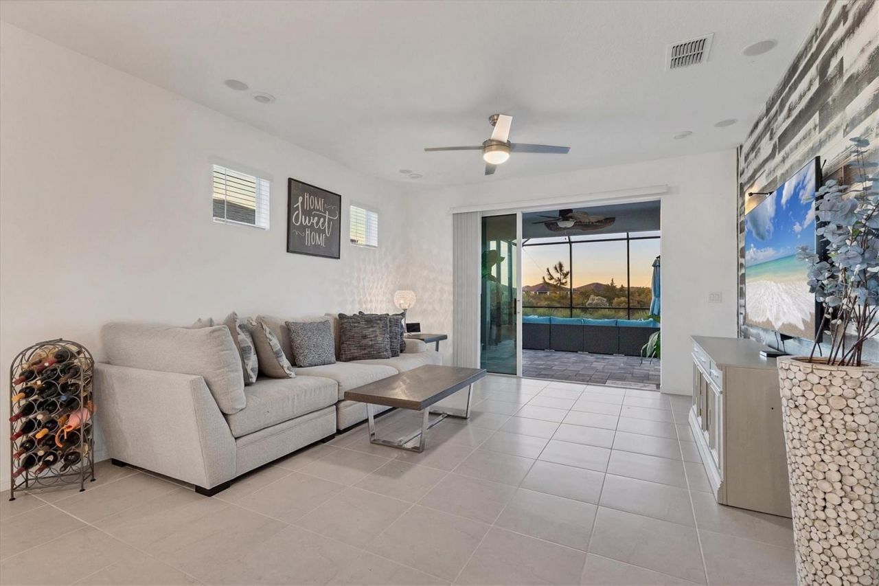 10661 Spring Tide Way , Parrish, FL 34219 Photo