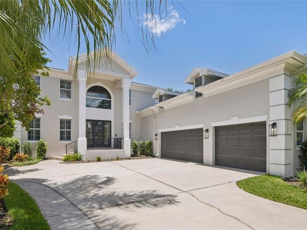 5105 W NEPTUNE WAY , TAMPA, FL 33609