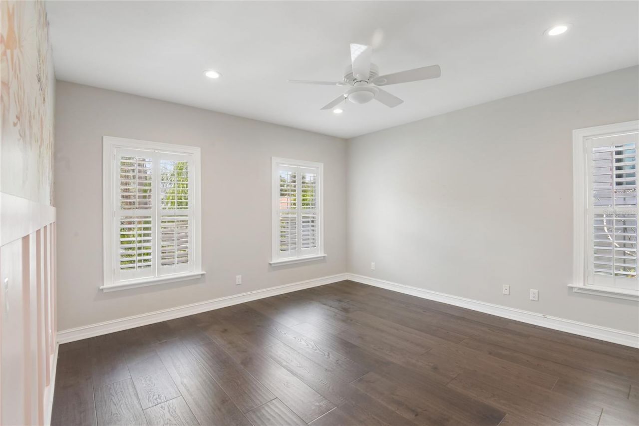 5105 W Neptune Way, Tampa, FL 33609 Photo