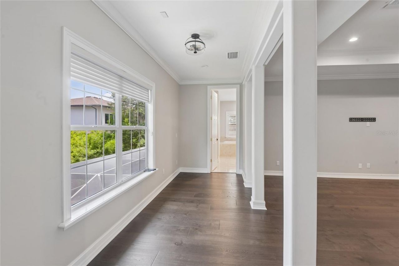 5105 W Neptune Way, Tampa, FL 33609 Photo