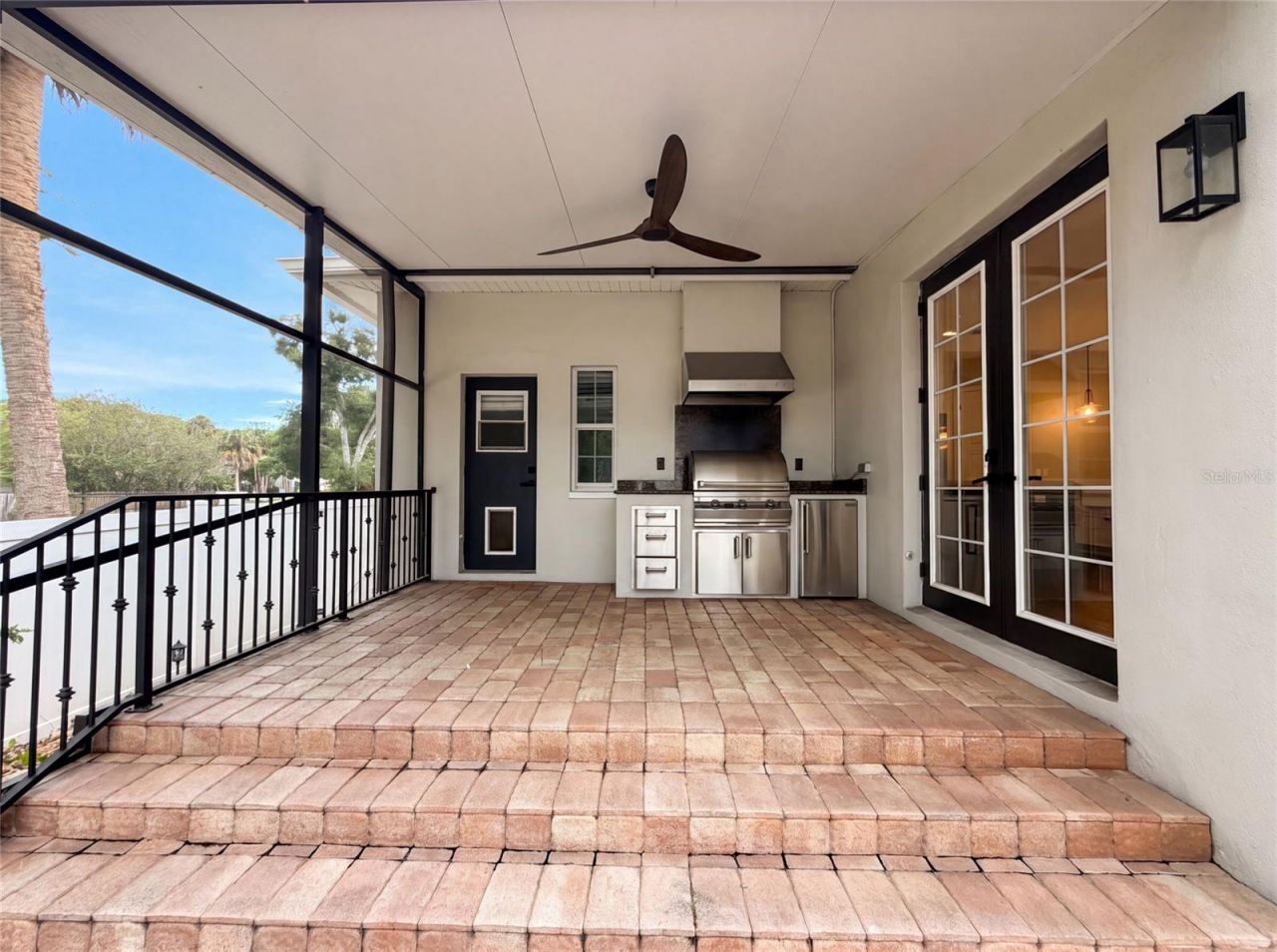 5105 W Neptune Way, Tampa, FL 33609 Photo