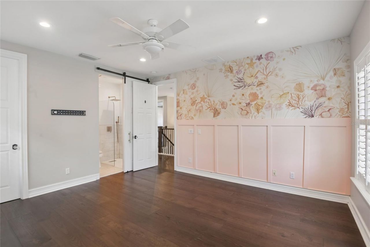 5105 W Neptune Way, Tampa, FL 33609 Photo