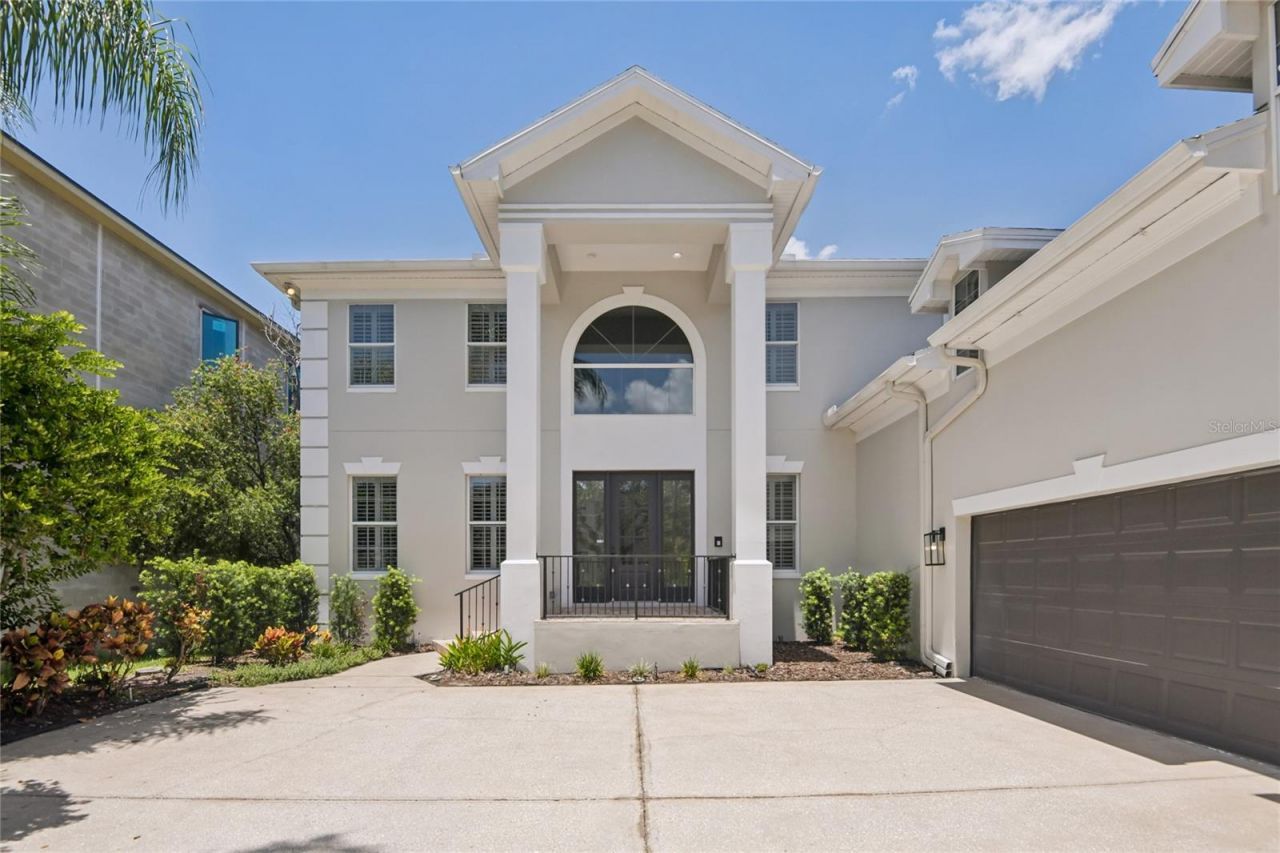 5105 W Neptune Way, Tampa, FL 33609 Photo