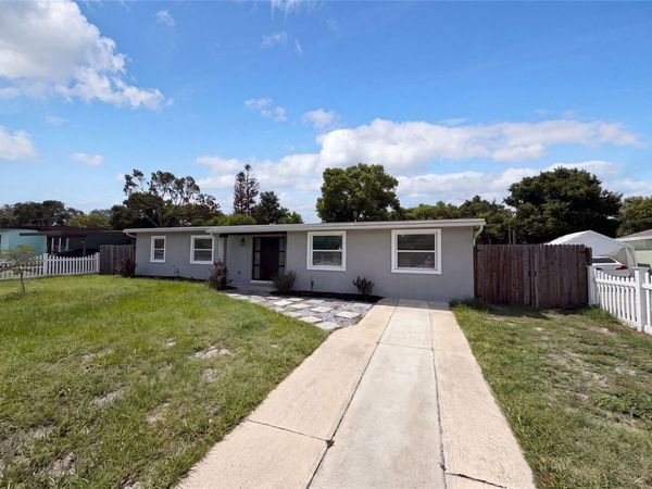 2242 E DANA DRIVE , DELTONA, FL 32738