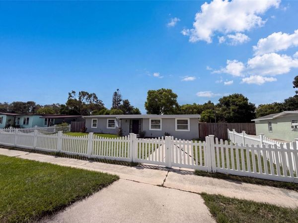 2242 E DANA DRIVE , DELTONA, FL 32738