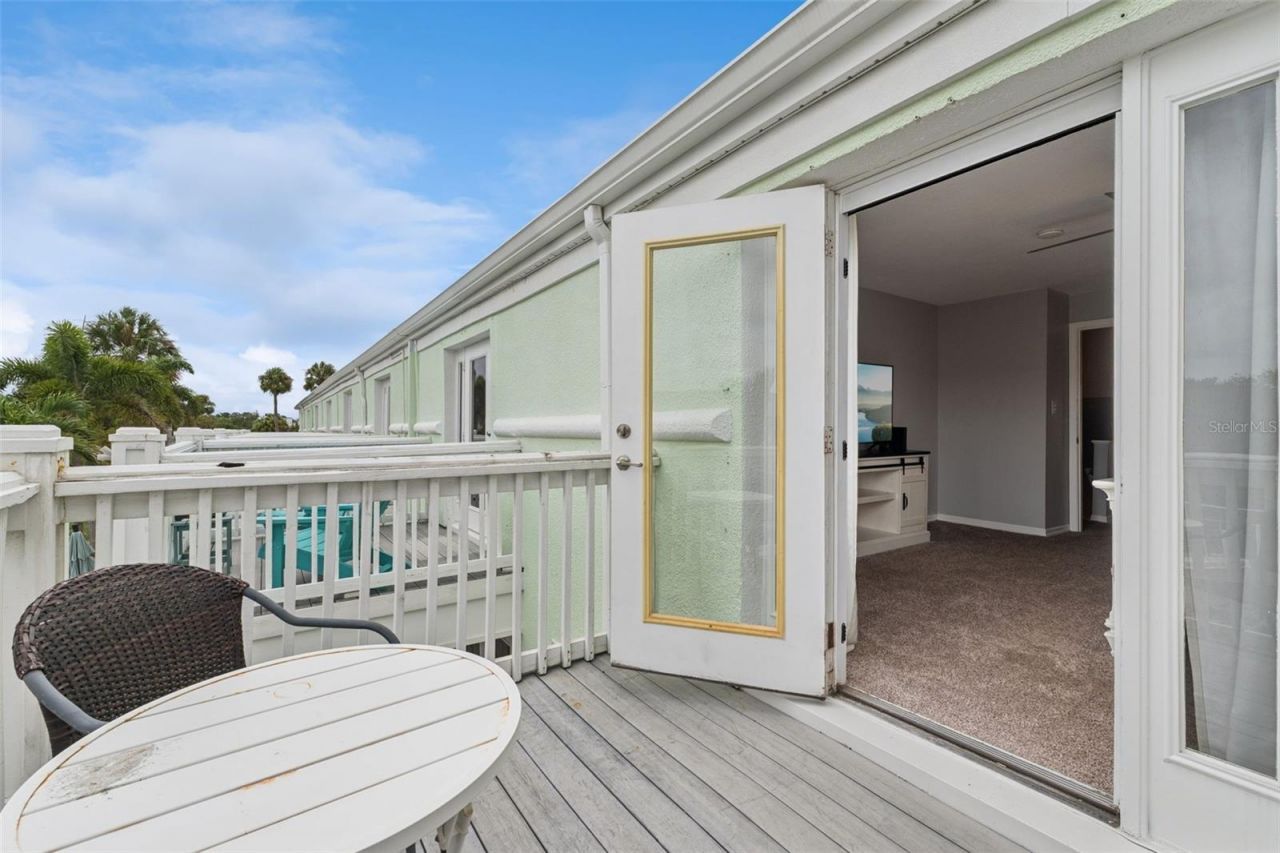4779 Coquina Key Drive Se, Saint Petersburg, FL 33705 Photo
