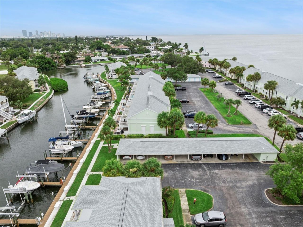 4779 Coquina Key Drive Se, Saint Petersburg, FL 33705 Photo