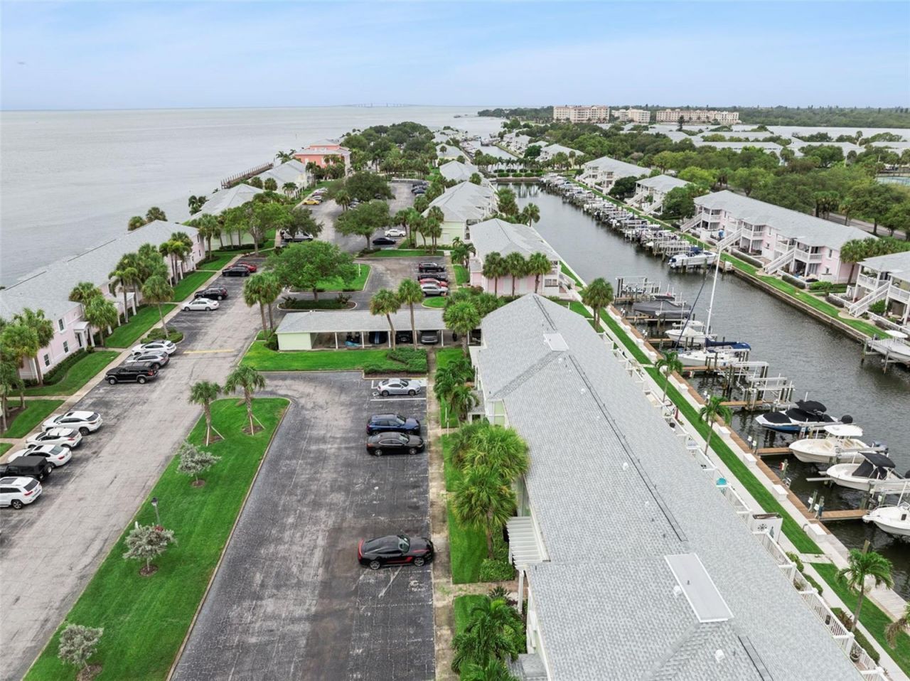 4779 Coquina Key Drive Se, Saint Petersburg, FL 33705 Photo
