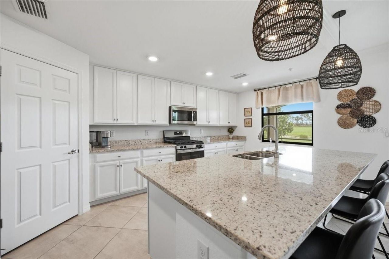 6055 Worsham Lane , Unit 101, Bradenton, FL 34211 Photo