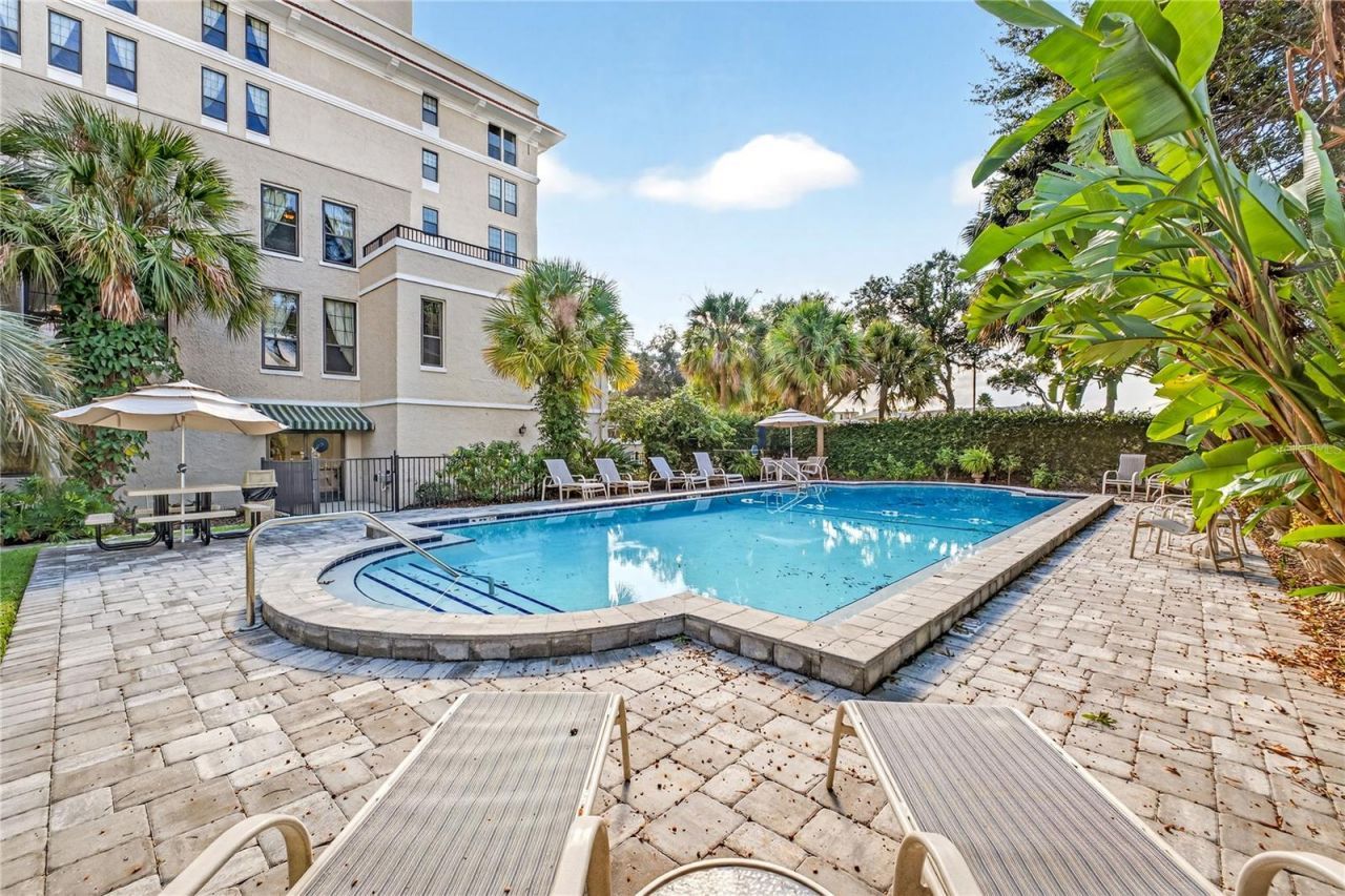 235 6th Street Nw, Unit 307, Winter Haven, FL 33881 Photo