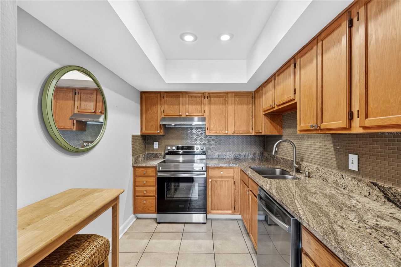 235 6th Street Nw, Unit 307, Winter Haven, FL 33881 Photo