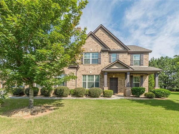 22 Dynasty Drive , Fairburn, GA 30213
