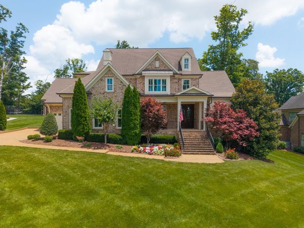 1802 Morgan Farms Way , Brentwood, TN 37027