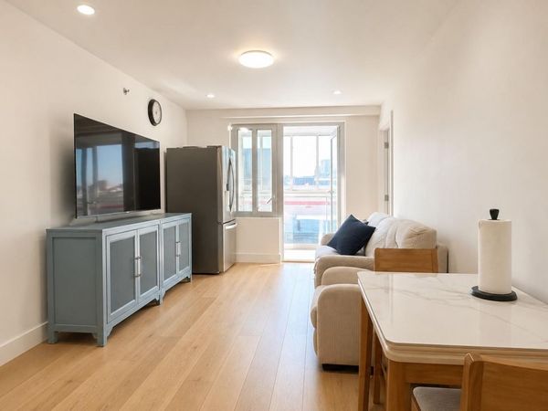 13119 Fowler Avenue , Unit 4C, Flushing, NY 11355