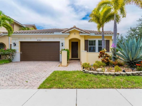 8361 NW 120th Way, Parkland, FL 33076