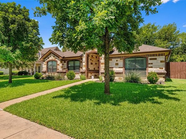 820 Springdale Circle, Lorena, TX 76655